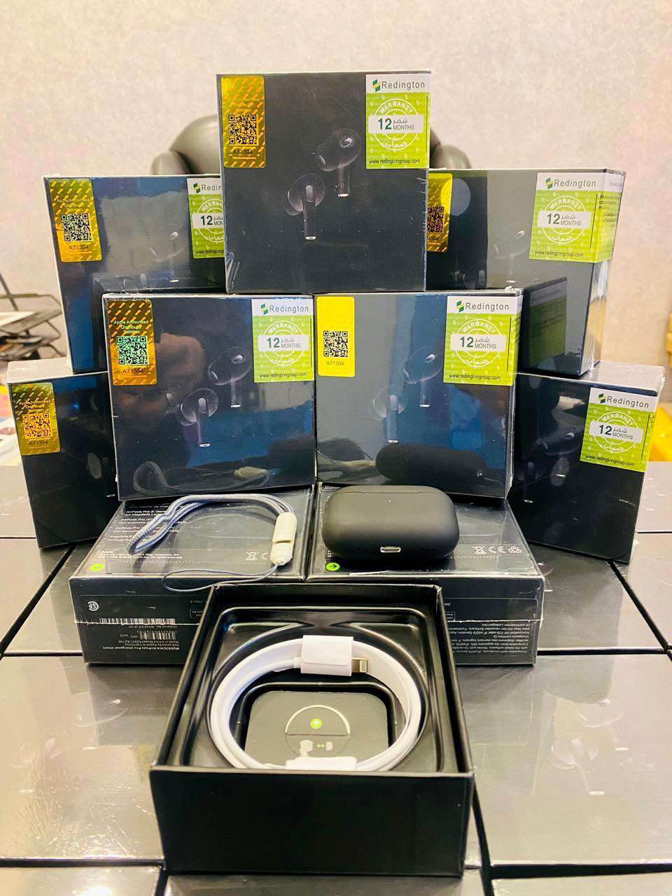 Latest_AirPods_Pro (2nd Generation) Titanium Wireless Earbuds, Bluetooth 5.0, High Quality Sound bass